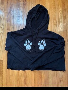 Arm the Animals Black Crop Hoodie – “Paws-sive Aggressive” – Women’s M